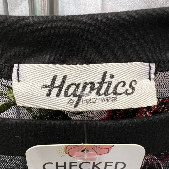 Haptics Black Sheer Block Embroidered Floral Flowy Short Sleeve Top - Picture 5 of 8